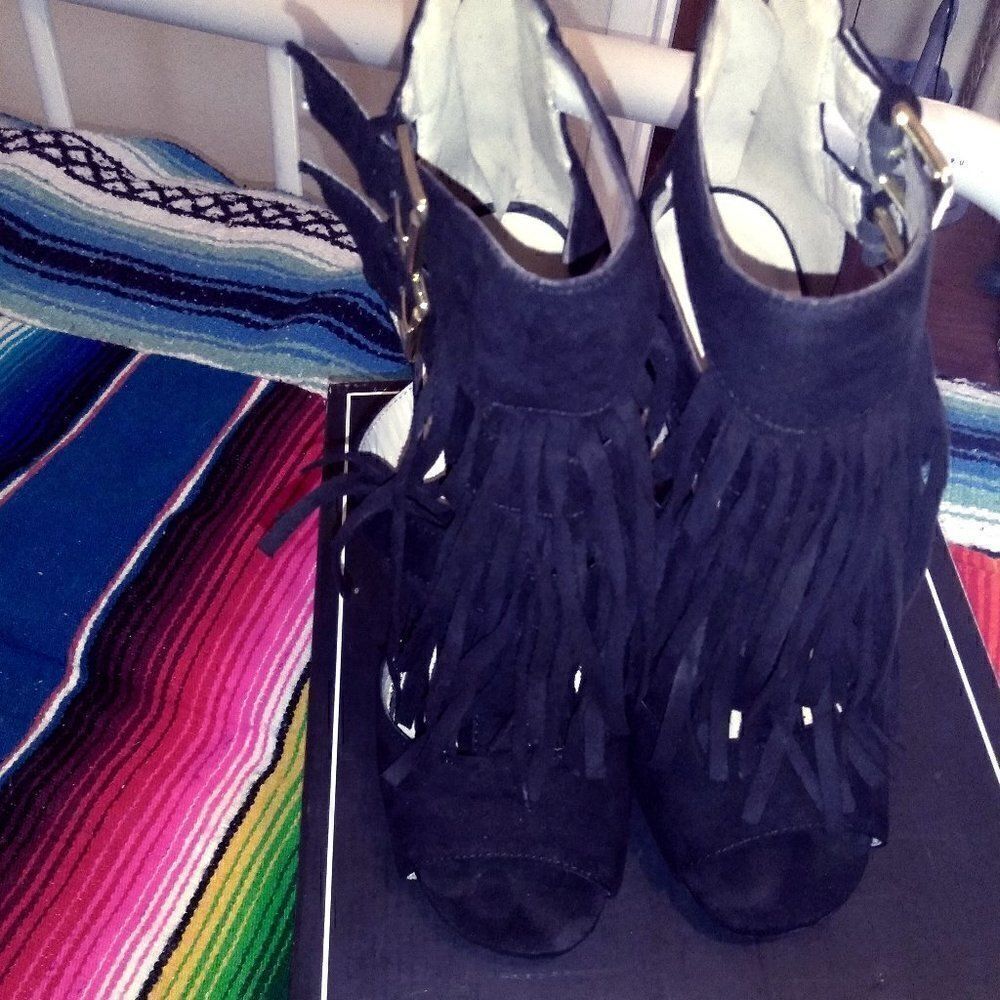 Shoes   